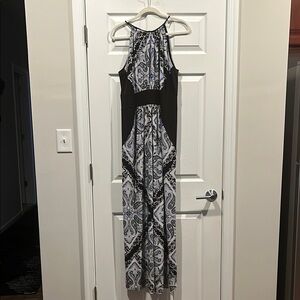 London Style Black and‎ White Halter Maxi Dress